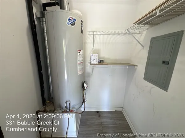 $1,400 | 332 Bubble Creek Court, Unit 5, Fayetteville, NC 28311
