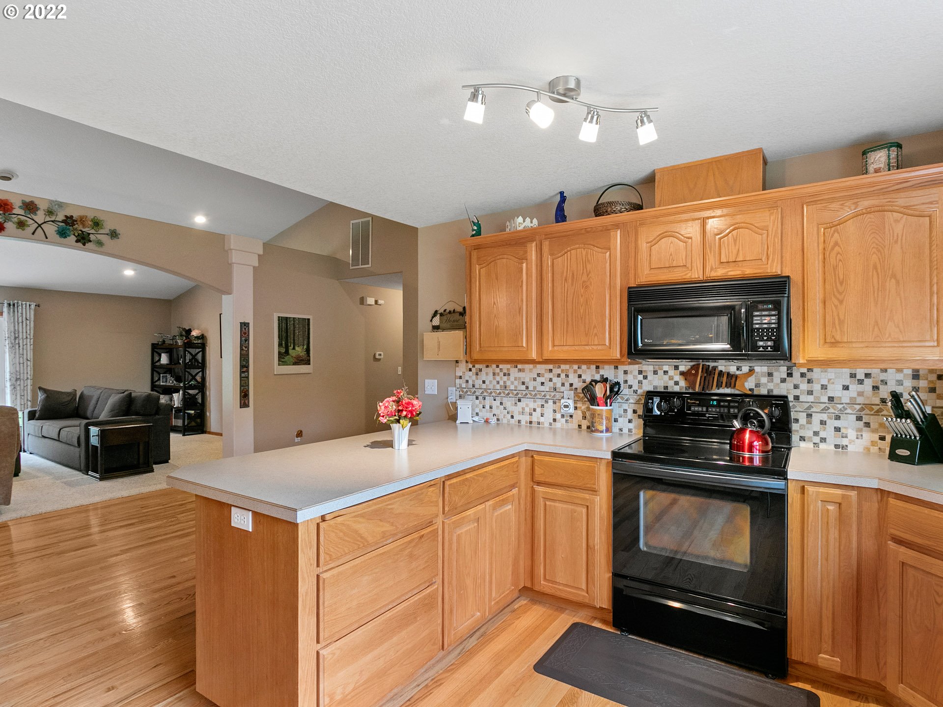 13372 South Nobel Road Oregon City, OR 97045 - Photo 14 of 32 Gallery Image 14