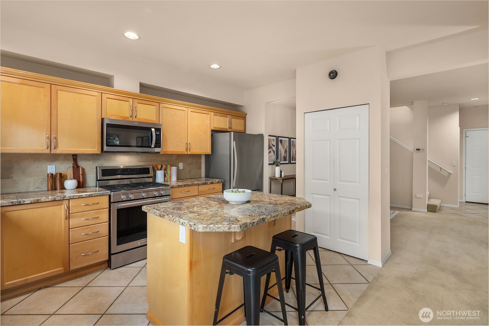 500 South 46th Place Renton, WA 98055 - Photo 14 of 36 Gallery Image 14