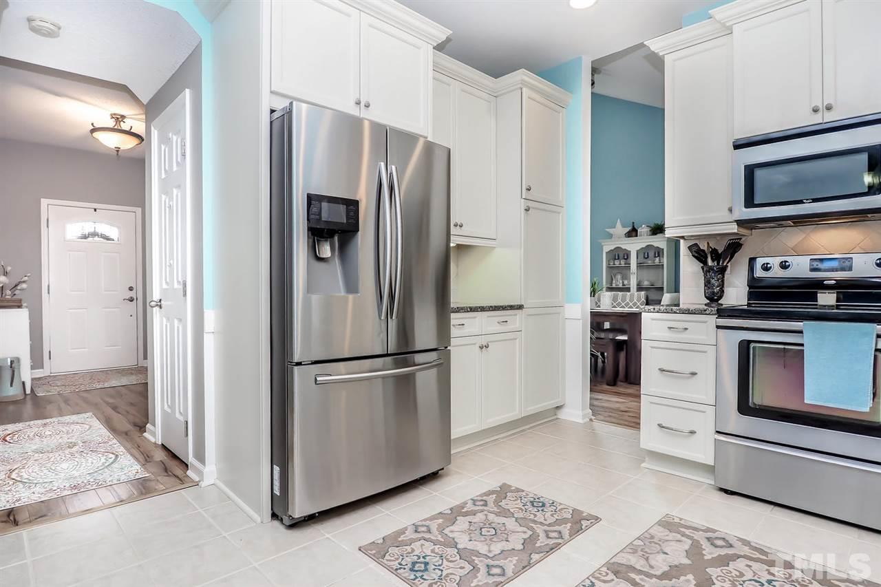 12201 Inglehurst Drive Raleigh, NC 27613 - Photo 12 of 23