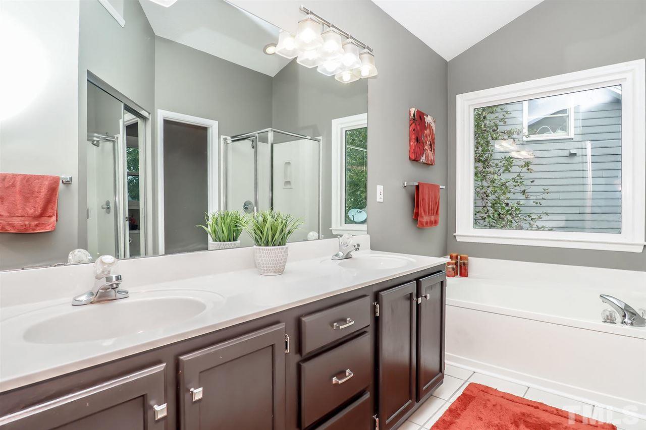 12201 Inglehurst Drive Raleigh, NC 27613 - Photo 17 of 23
