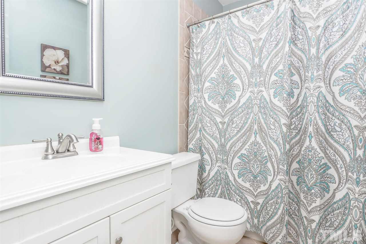 12201 Inglehurst Drive Raleigh, NC 27613 - Photo 20 of 23