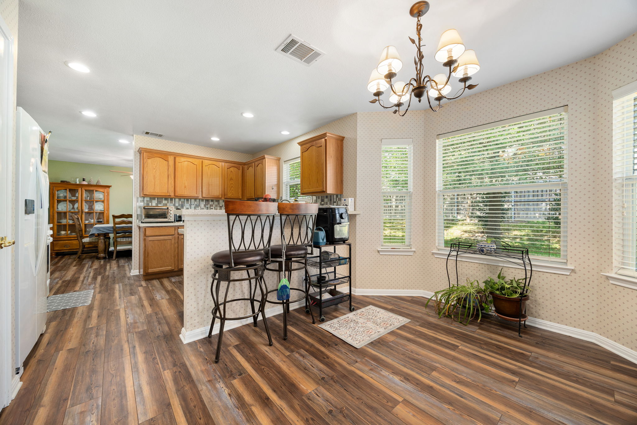 103 Little Lake Road Hutto, TX 78634 - Photo 10 of 36