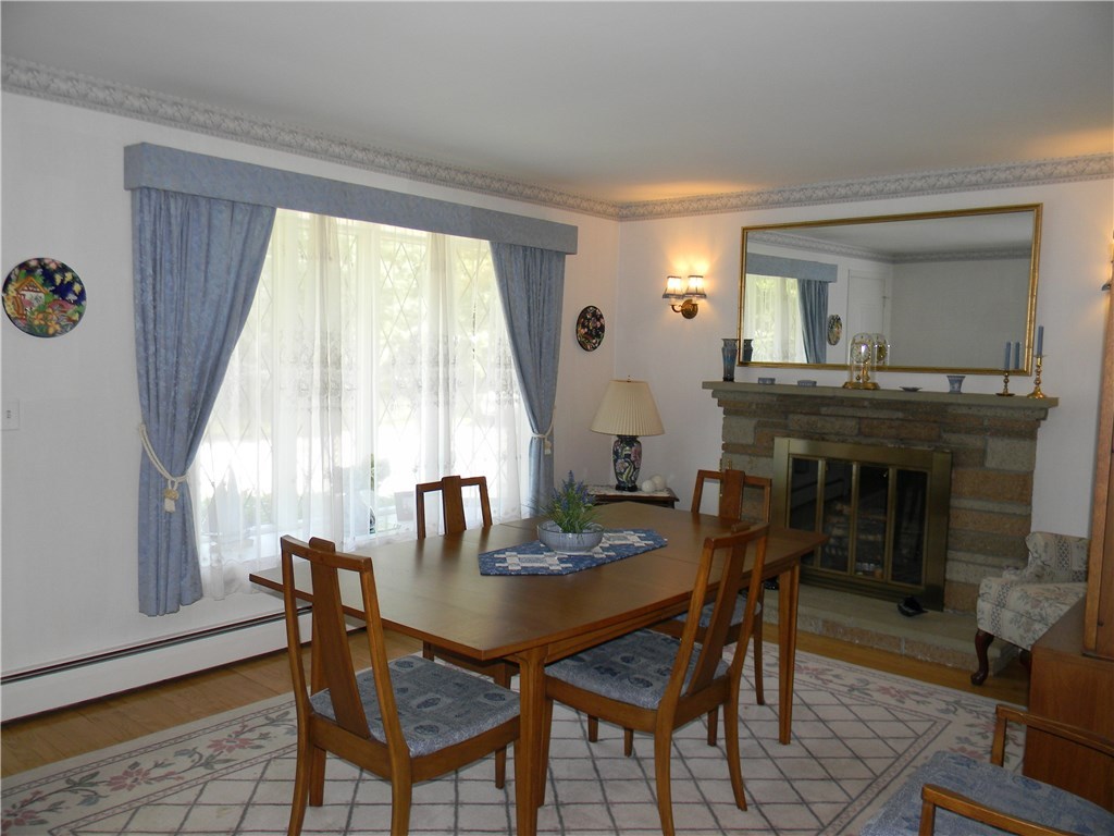 29 Interlocken Road East Providence, RI 02914 - Photo 18 of 40 Gallery Image 18
