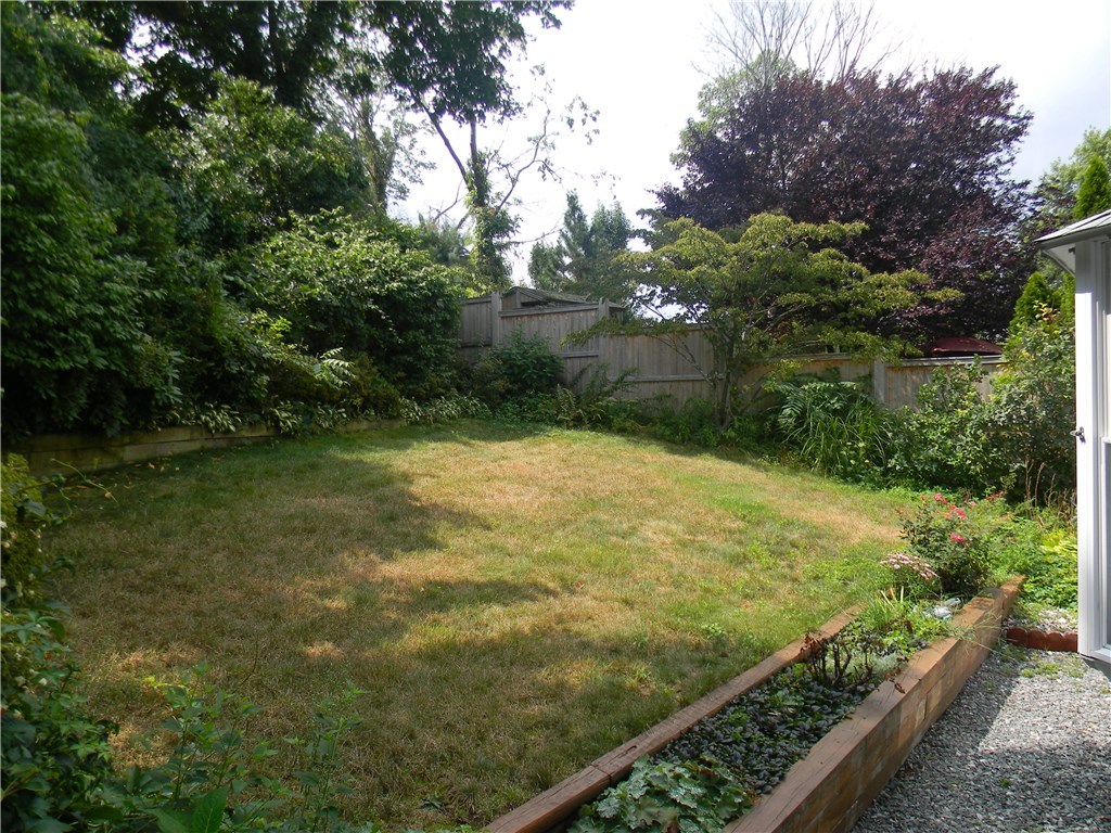 29 Interlocken Road East Providence, RI 02914 - Photo 38 of 40 Gallery Image 38