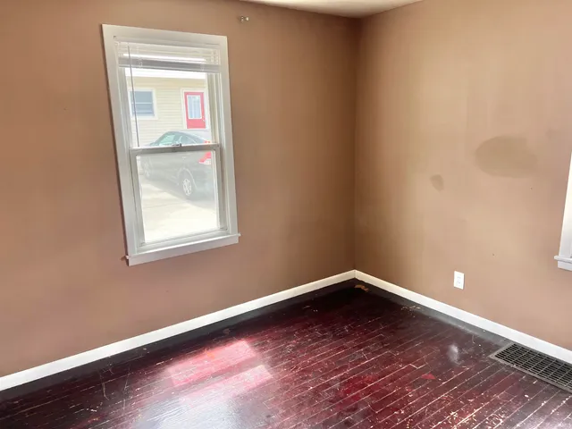 $1,800 | 1109 North Indiana Avenue, Bloomington, IN 47408