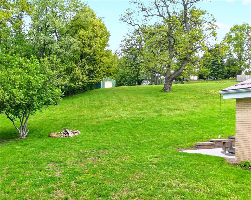 3175 Harts Run Road Glenshaw, PA 15116 - Photo 30 of 35 Side Yard to Back