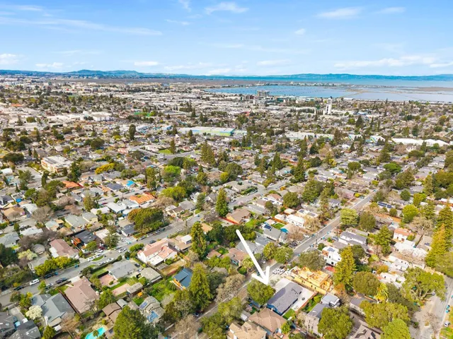 $2,298,000 | 432 Eighth Avenue, Menlo Park, CA 94025