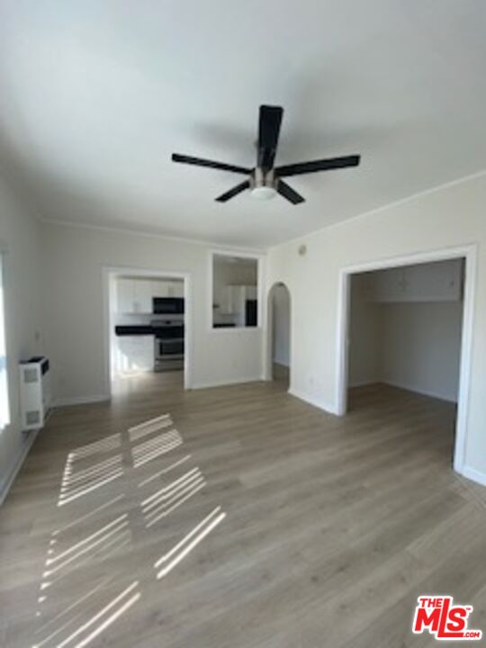 814 South Hobart Boulevard, Unit 410 Los Angeles, CA 90005 - Photo 10 of 22 a view of empty room