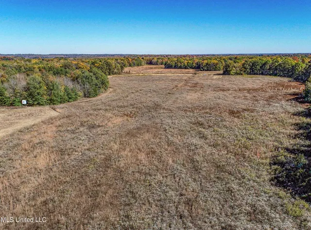 $285,000 | 5177 B Nash Road, Batesville, MS 38606