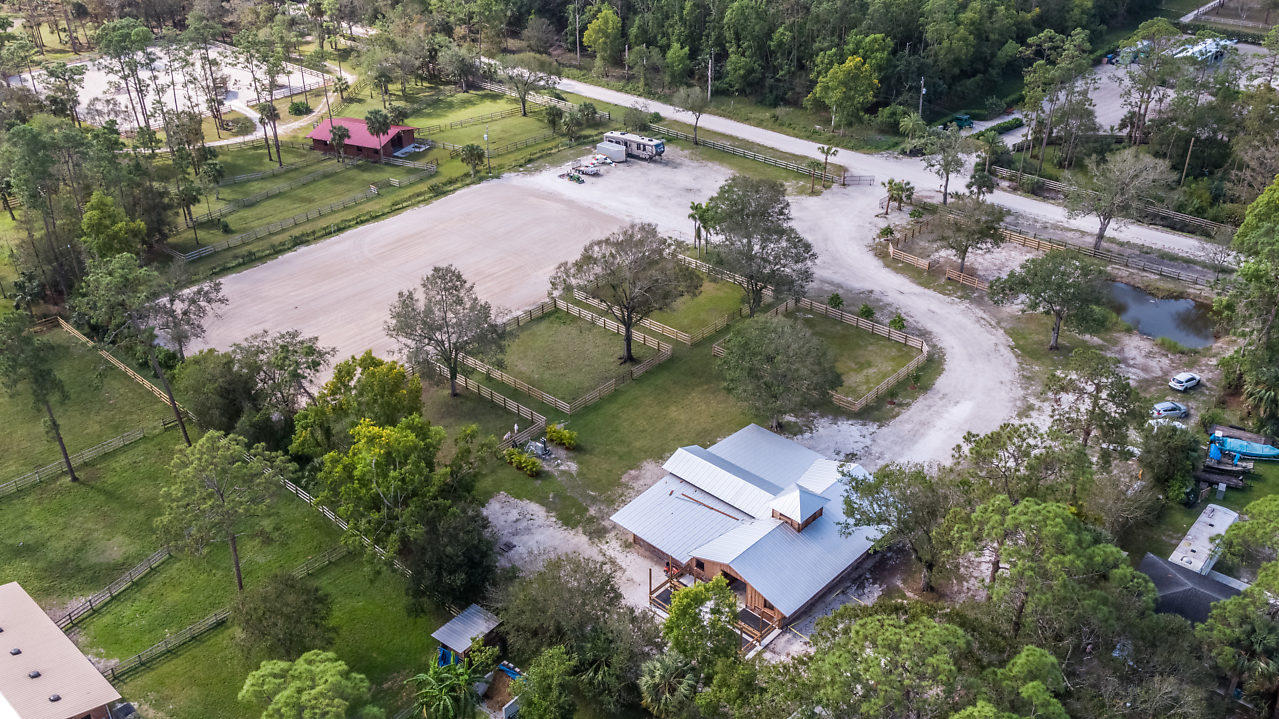498 E Road Loxahatchee Groves, FL 33470 - Photo 4 of 27 023-434ERoad-Loxahatchee-FL-small