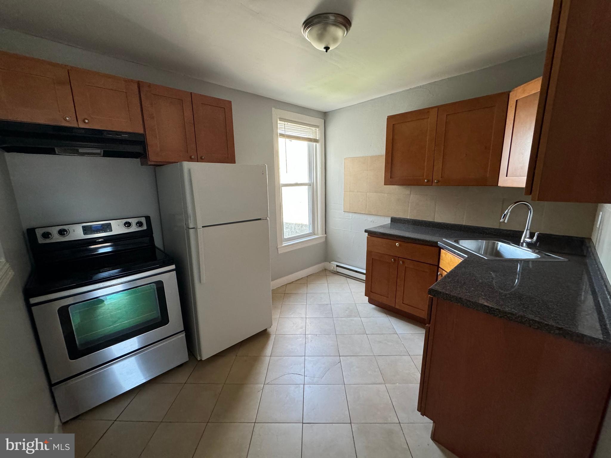 2120 66th Avenue Philadelphia, PA 19138 - Photo 2 of 8 Gallery Image 2