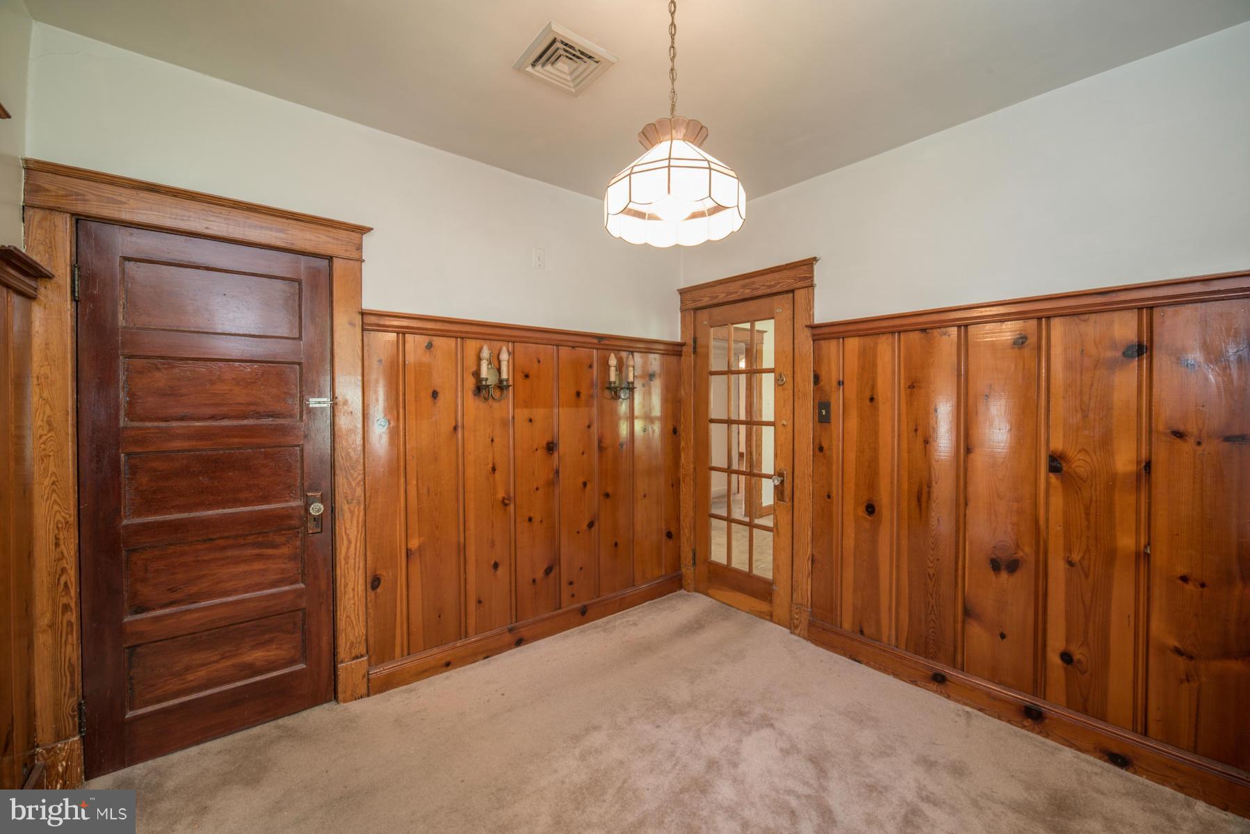 5415 Highview Road Baltimore, MD 21227 - Photo 5 of 25
