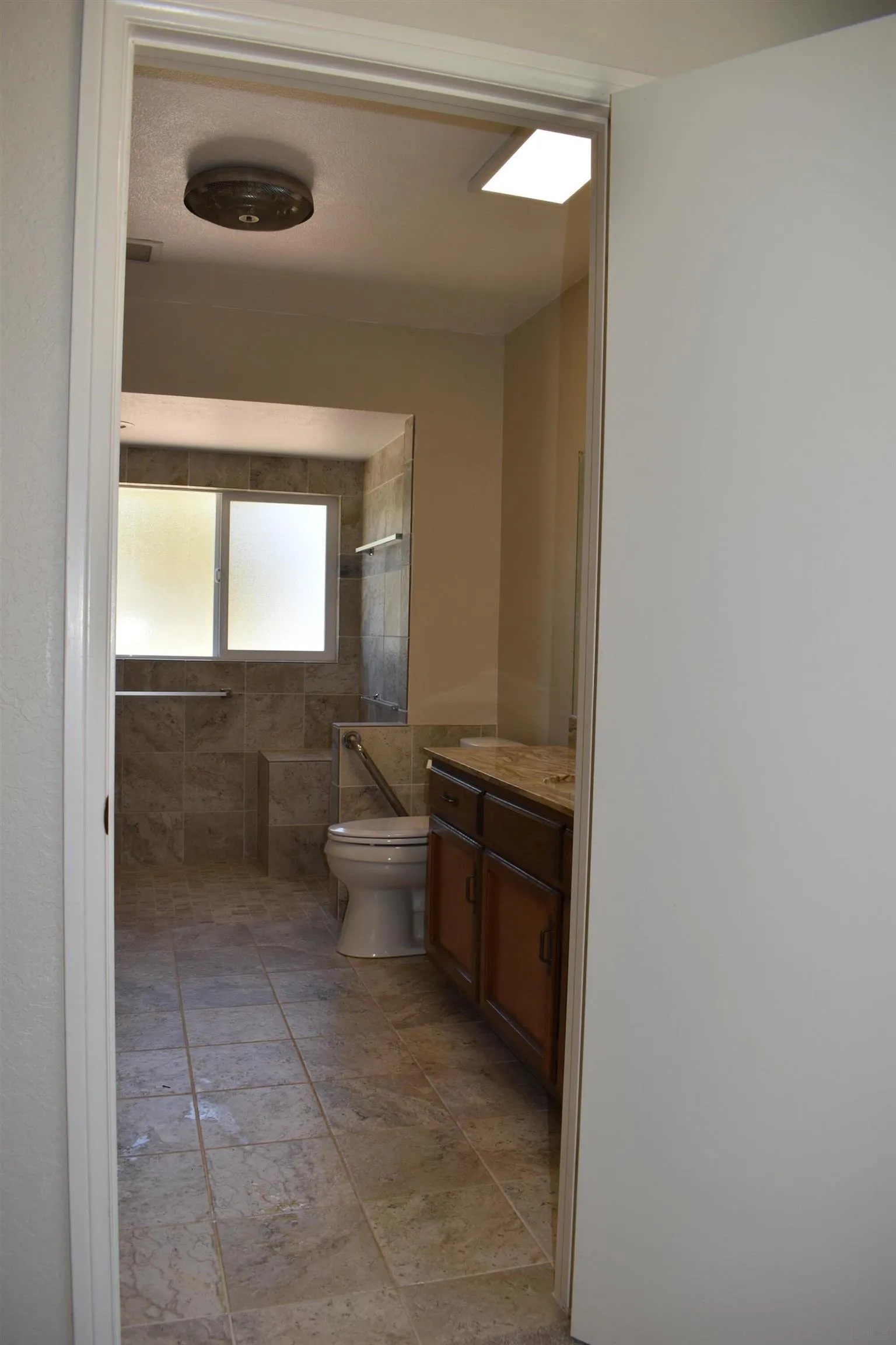 1549 Sleeping Indian Road Fallbrook, CA 92028 - Photo 13 of 22