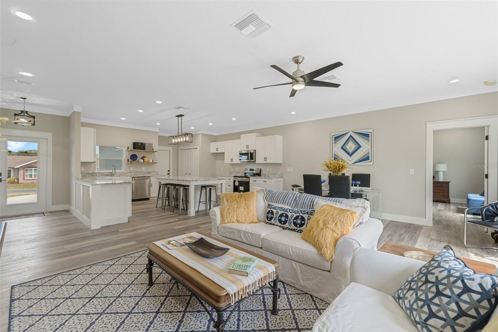 72 Fairway Circle Umatilla, FL 32784 - Photo 9 of 41