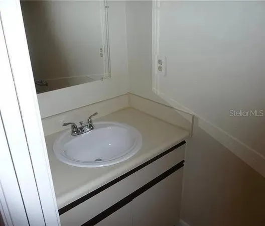 a close view of sink and tap
