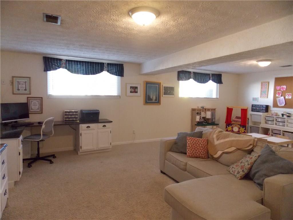 7617 Miracle Road Indianapolis, IN 46237 - Photo 18 of 28 Gallery Image 18