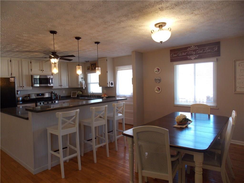 7617 Miracle Road Indianapolis, IN 46237 - Photo 7 of 28 Gallery Image 7