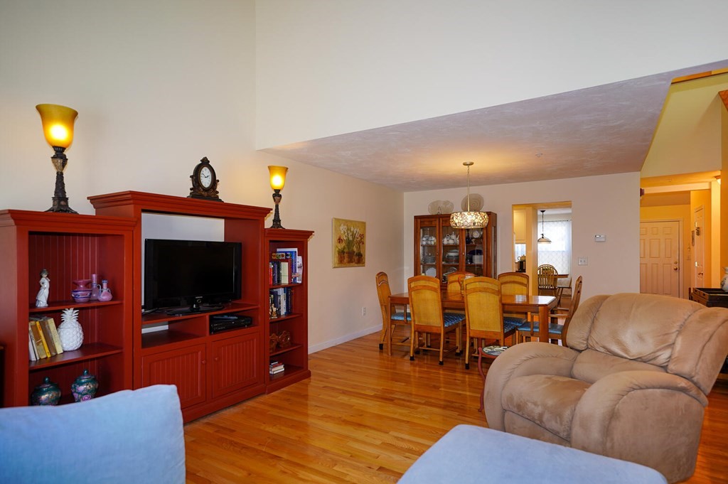 2 Rotherham Way, Unit D Hudson, MA 01749 - Photo 9 of 42