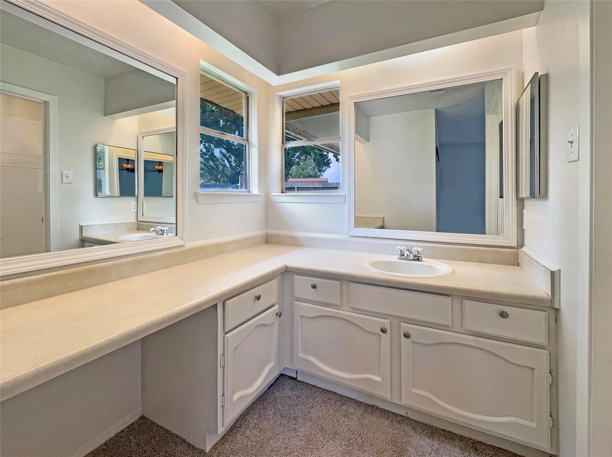 10110 Willmont Road La Porte, TX 77571 - Photo 7 of 19