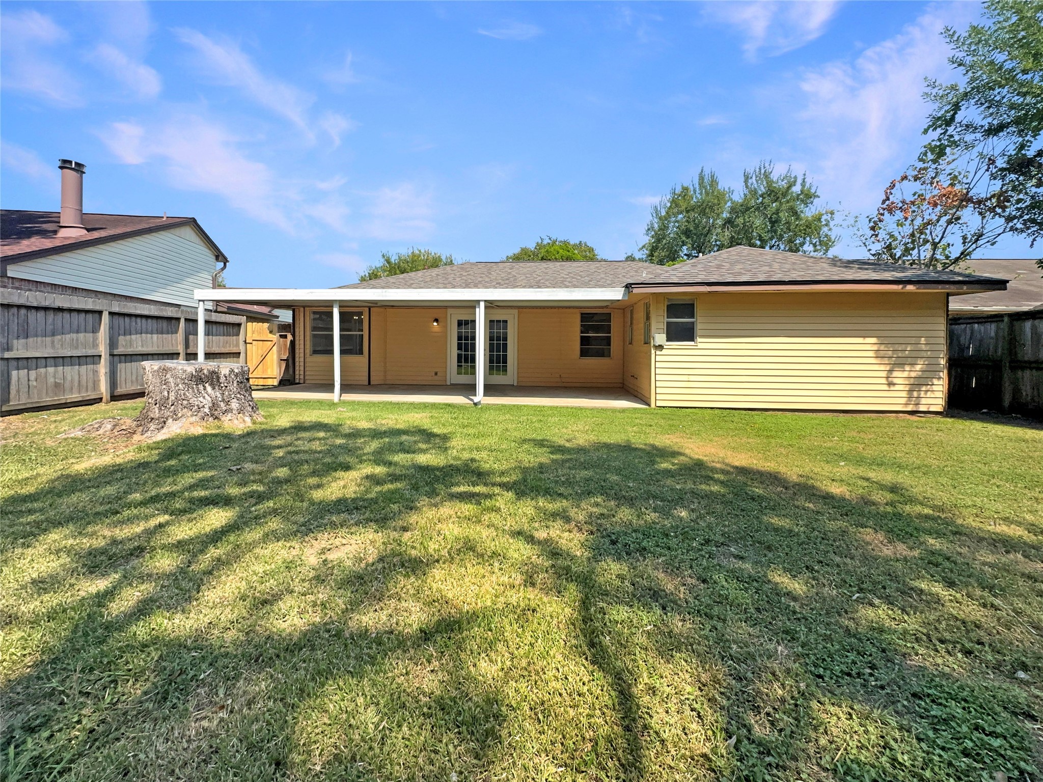 10110 Willmont Road La Porte, TX 77571 - Photo 8 of 19