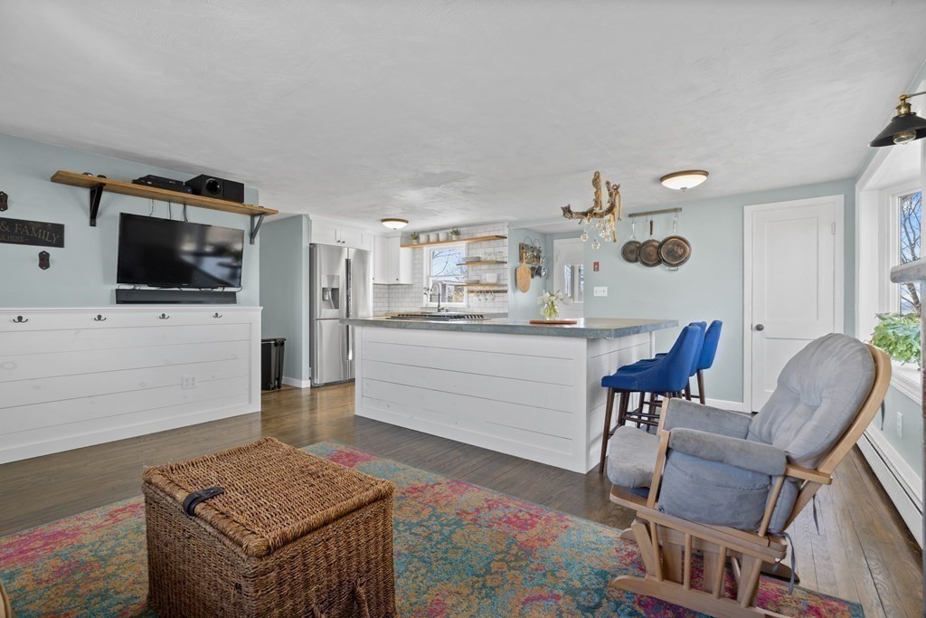 17 Harborview Road Hull, MA 02045 - Photo 9 of 22 Gallery Image 9