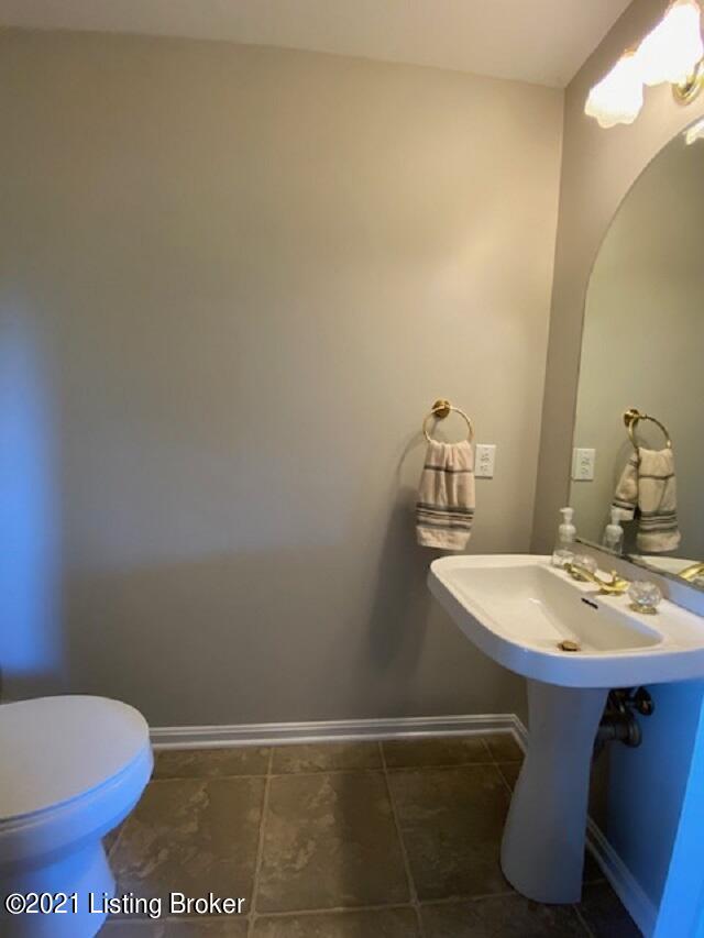 1256 Highview Church Road Bloomfield, KY 40008 - Photo 18 of 59 First Floor Powder Room