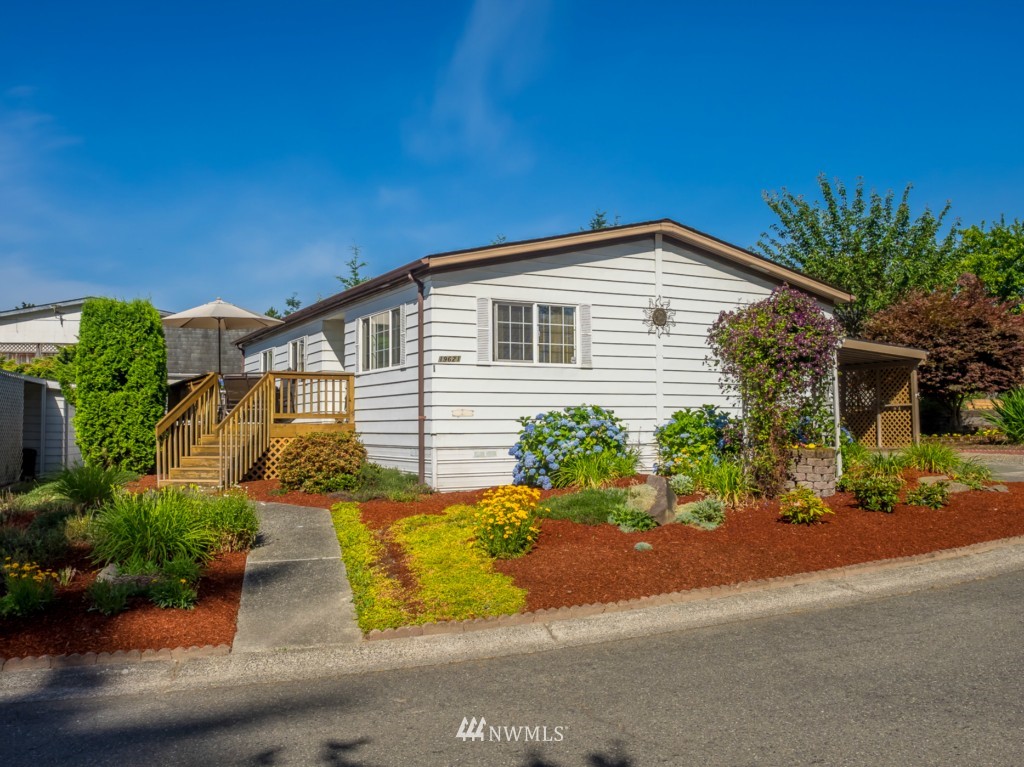 19621 129th Avenue Northeast Bothell, WA 98011 - Photo 1 of 24 Gallery Image 1