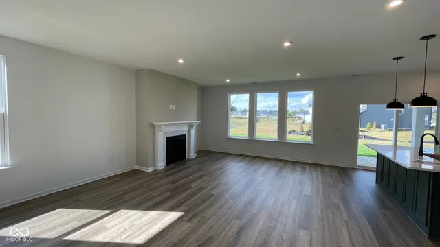 $549,900 | 6338 Rippling Rock Drive, Plainfield, IN 46168