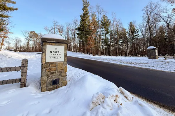 $997,000 | 24522 Brownie Way, Nisswa, MN 56468