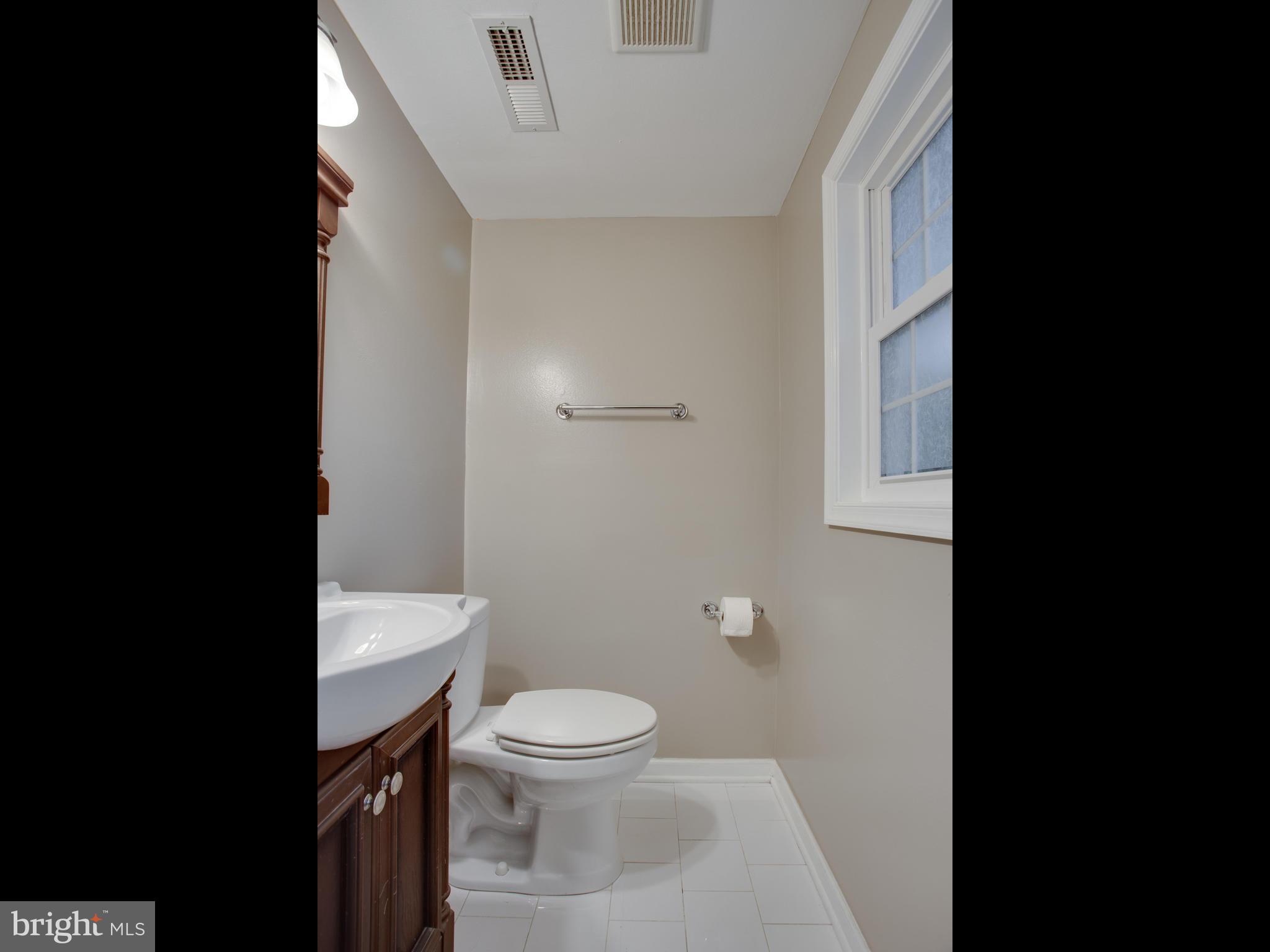 6 Boxwood Road Annapolis, MD 21403 - Photo 21 of 30 Bath (Master)