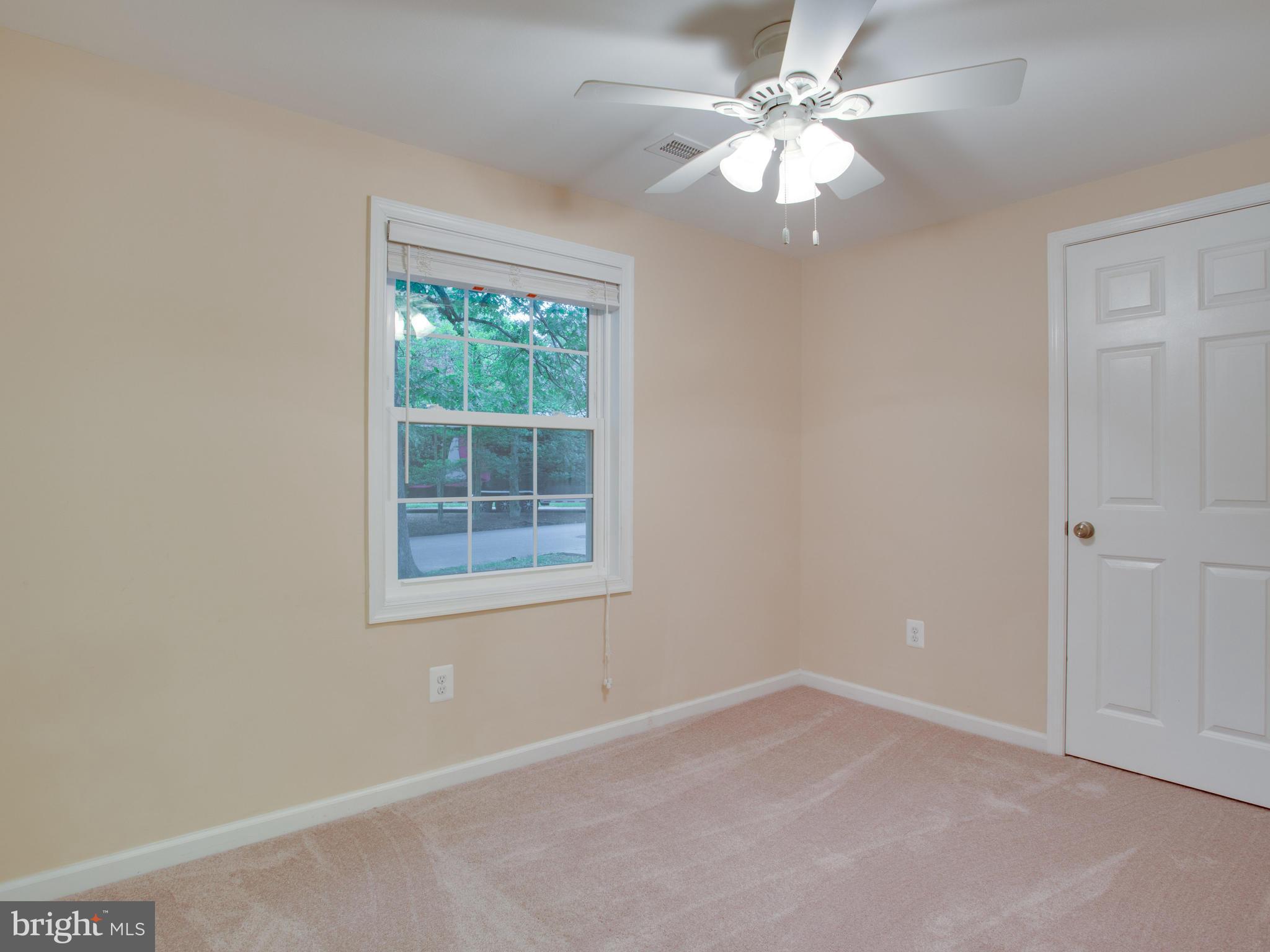 6 Boxwood Road Annapolis, MD 21403 - Photo 23 of 30 Bedroom