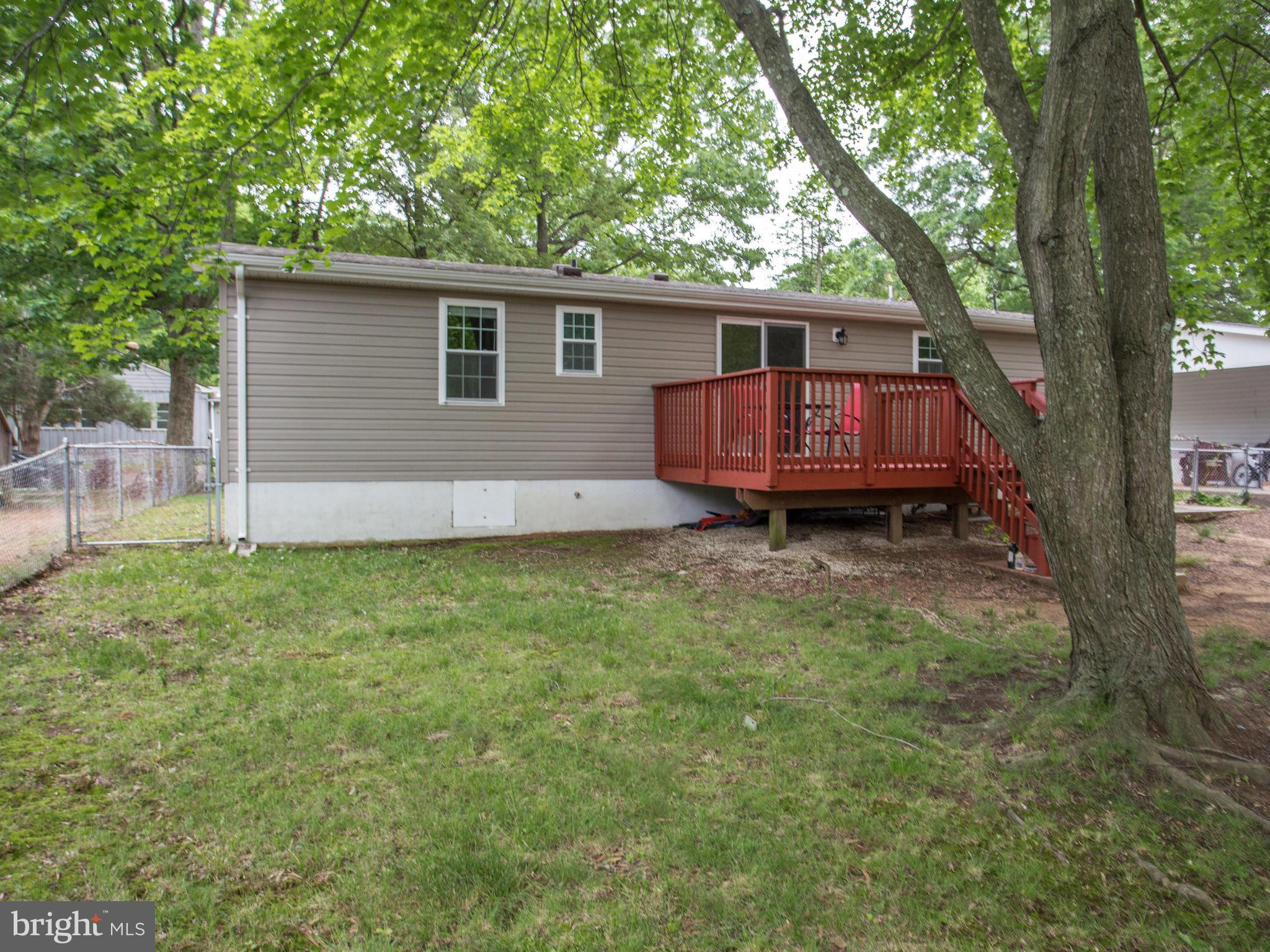 6 Boxwood Road Annapolis, MD 21403 - Photo 27 of 30 Exterior (Rear)