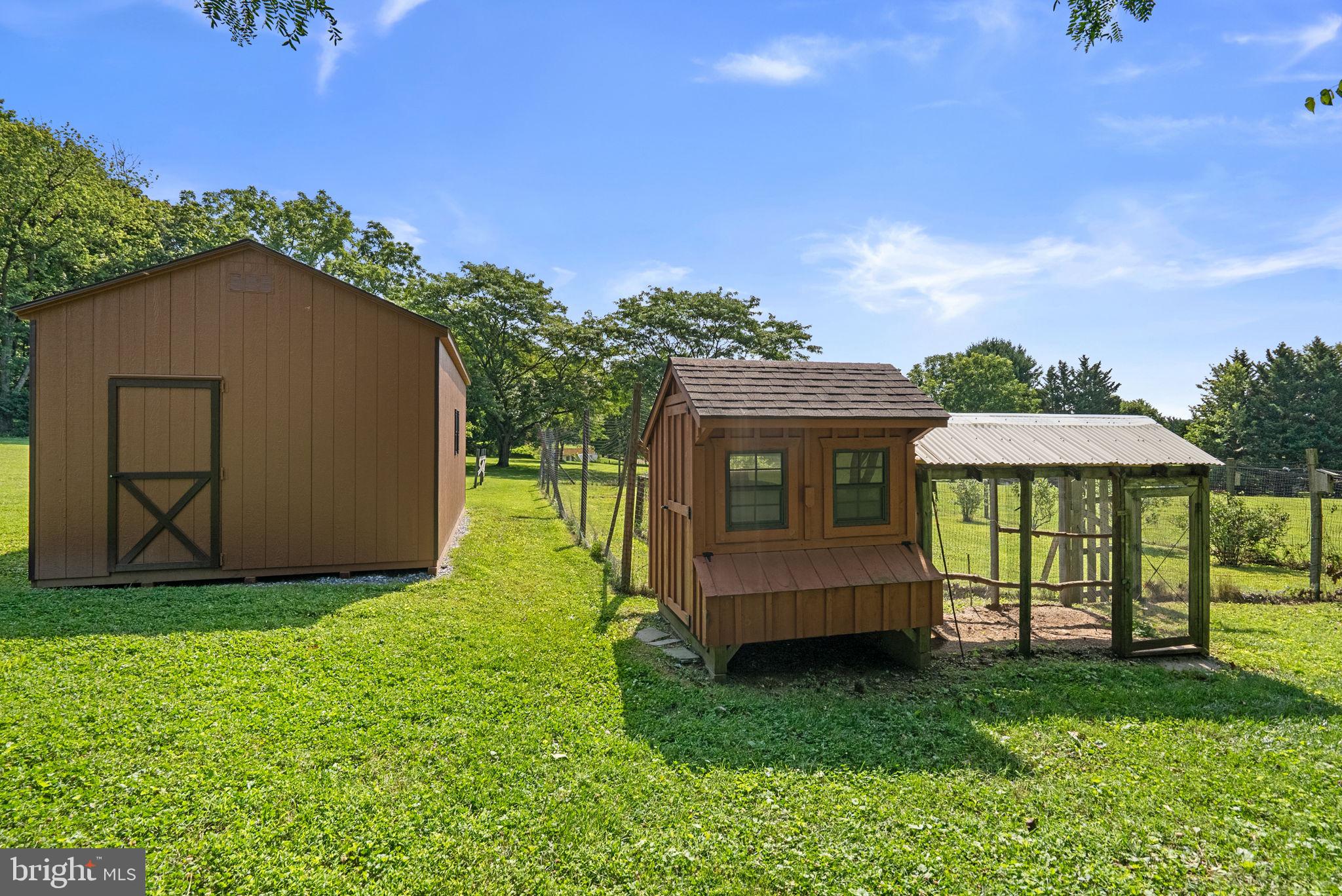 14697 Roxbury Road Glenelg, MD 21737 - Photo 40 of 45 Back Yard
