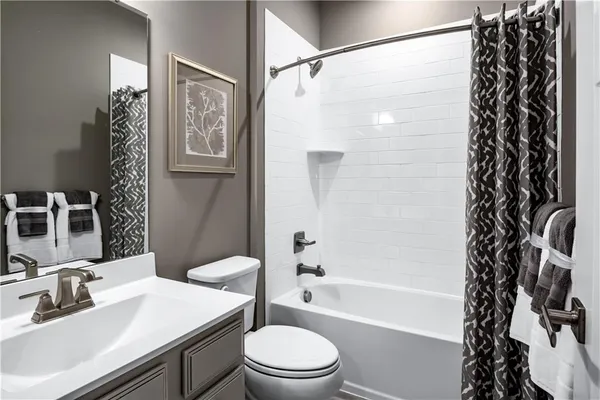 $466,558 | 1049 Black Sands Drive, Jeannette, PA 15644