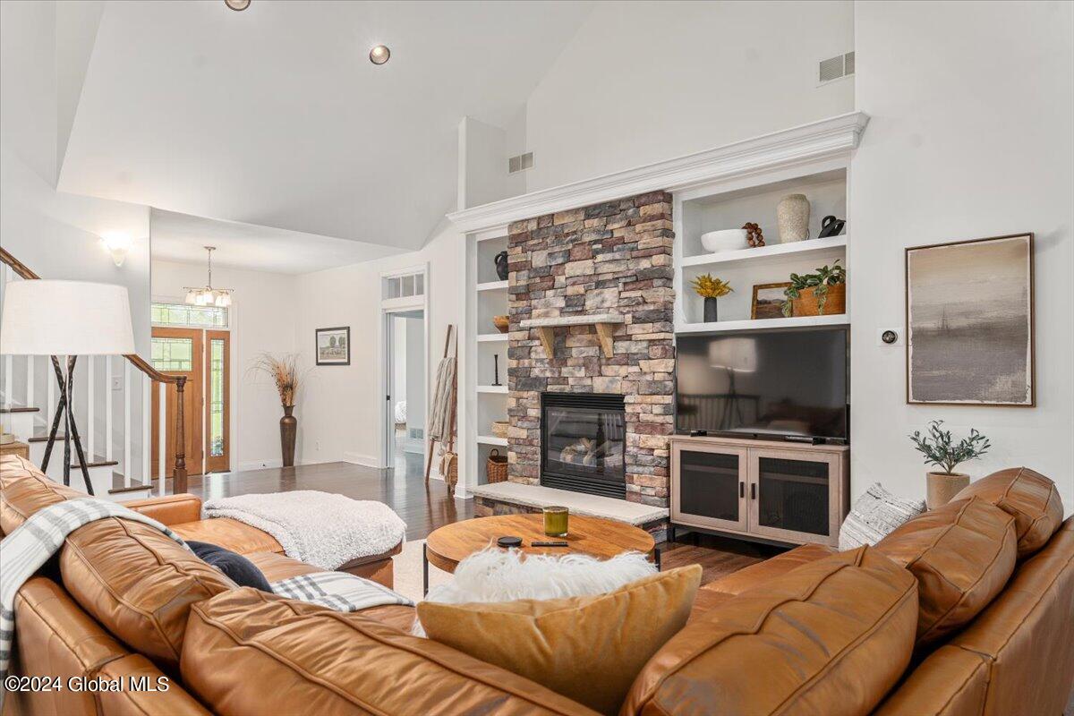 75 King Road Greenfield, NY 12850 - Photo 3 of 52 Living Room