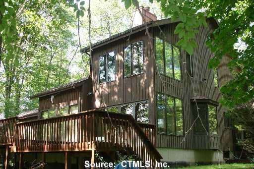 89 Flintlock Road Watertown, CT 06795 - Photo 1 of 1 Gallery Image 1