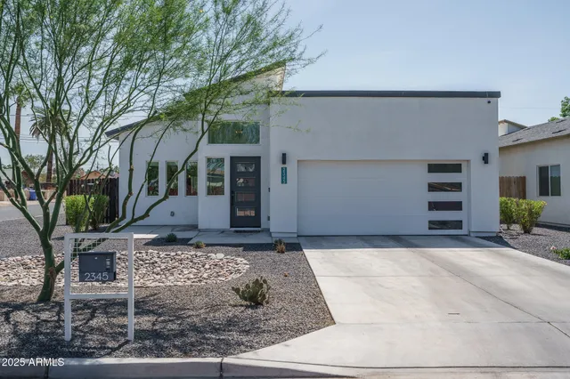 $719,500 | 2345 North 28th Place, Phoenix, AZ 85008