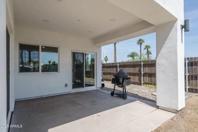 $715,000 | 2345 North 28th Place, Phoenix, AZ 85008