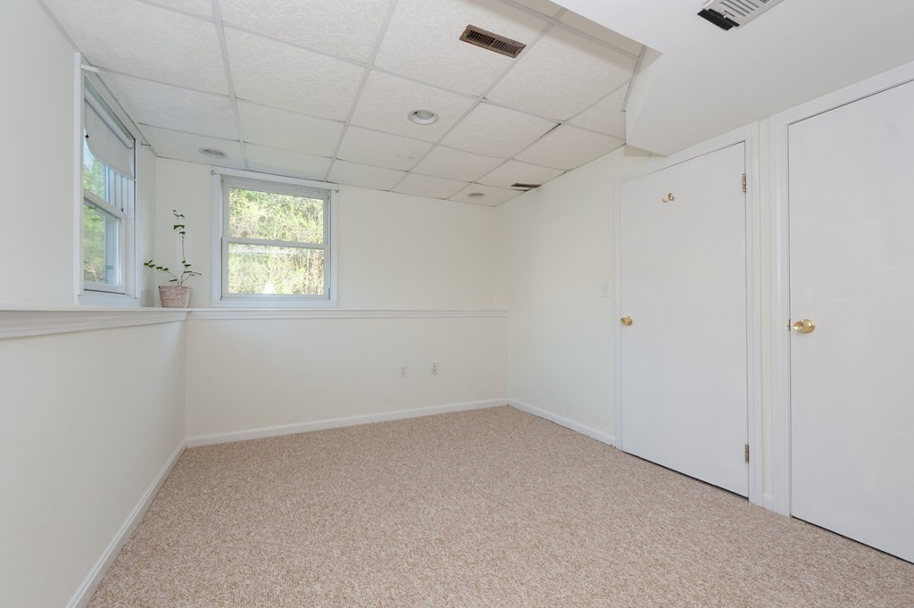 34 Sandy Ridge Circle Sharon, MA 02067 - Photo 15 of 20 Gallery Image 15