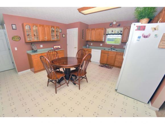 1074 South County Line Road Greensburg, IN 47240 - Photo 11 of 27 Gallery Image 11