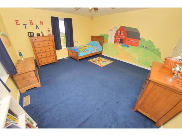 1074 South County Line Road Greensburg, IN 47240 - Photo 17 of 27 Gallery Image 17