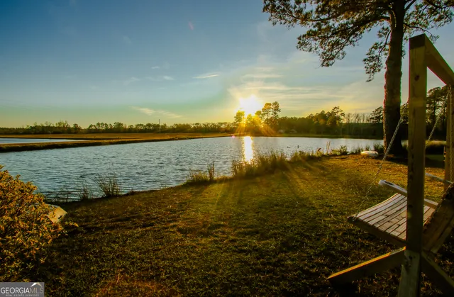 $375,000 | 813 Evergreen Road, Cobbtown, GA 30420