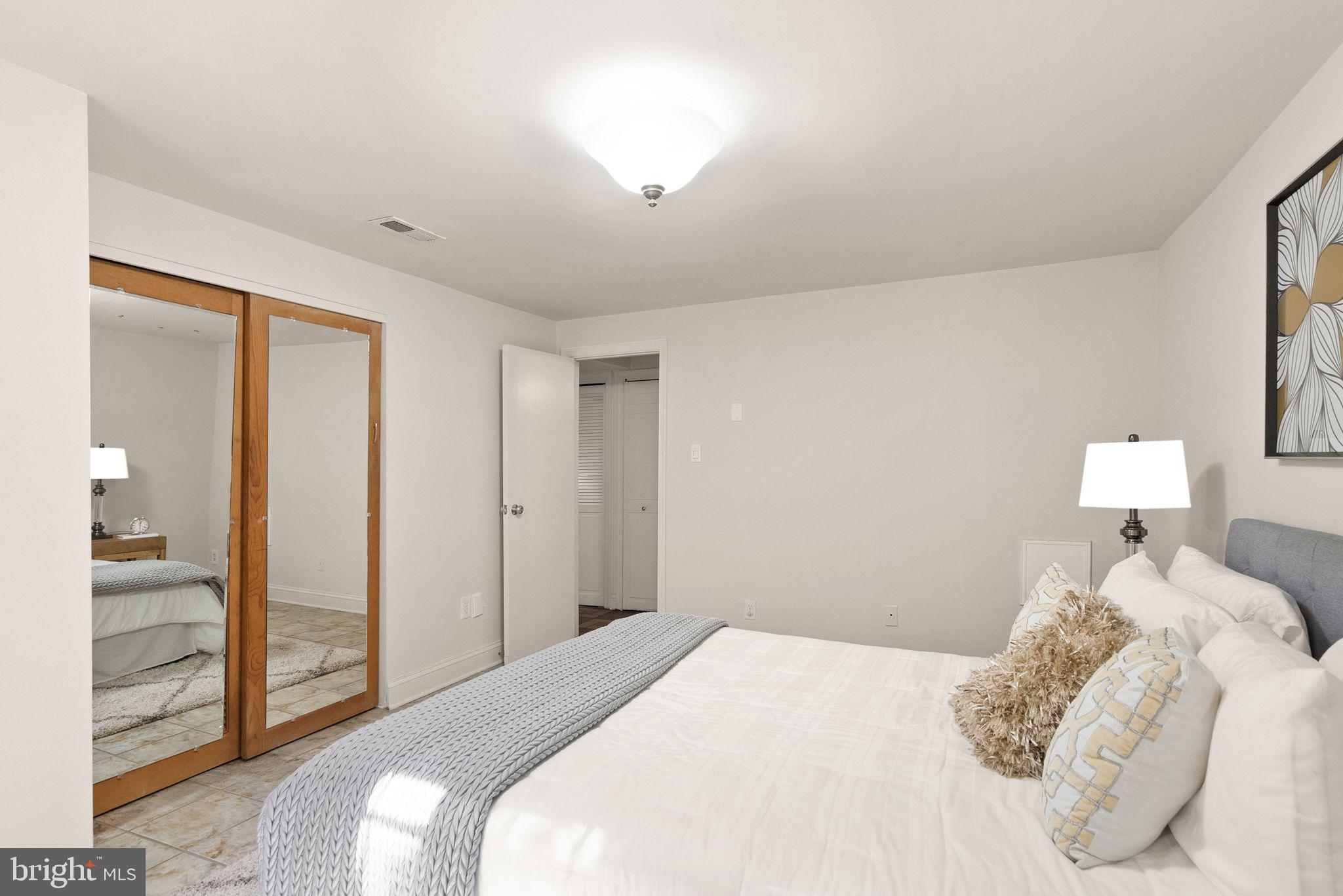 802 E Street Northeast Washington, DC 20002 - Photo 23 of 29 Large lower level bedroom