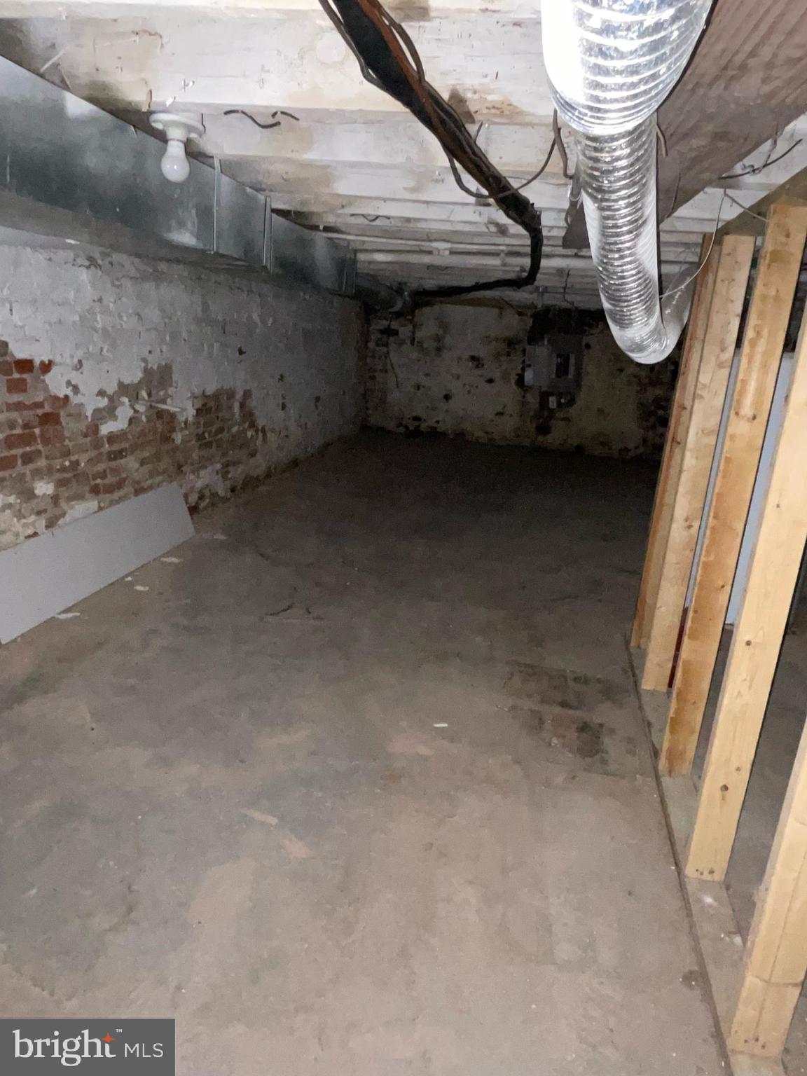238 North Rose Street Baltimore, MD 21224 - Photo 9 of 10 basement
