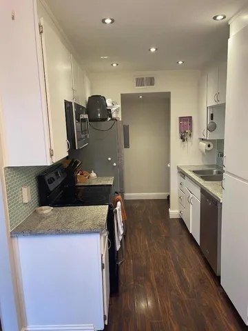 $560,000 | 303 Tradewinds Drive, Unit 10, San Jose, CA 95123