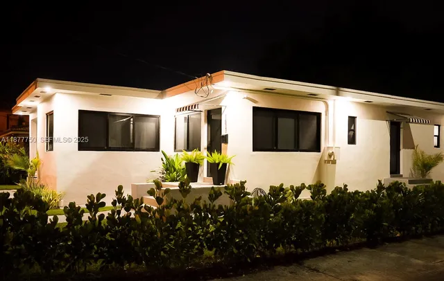 $869,000 | 1600 Southwest 17th Avenue, Miami, FL 33145