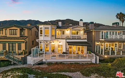 $16,950,000 | 30718 Pacific Coast Highway, Malibu, CA 90265
