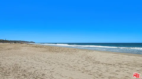 $16,950,000 | 30718 Pacific Coast Highway, Malibu, CA 90265