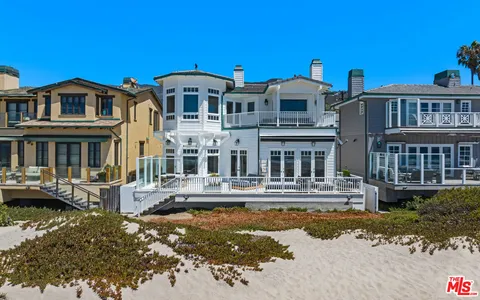 $16,950,000 | 30718 Pacific Coast Highway, Malibu, CA 90265